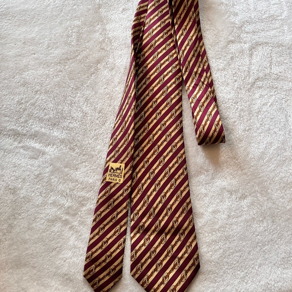 Hermes PARIS Purple Striped Equestrian Access. Print Tie Silk 57”/3".1/2 EX CON - Picture 8 of 8